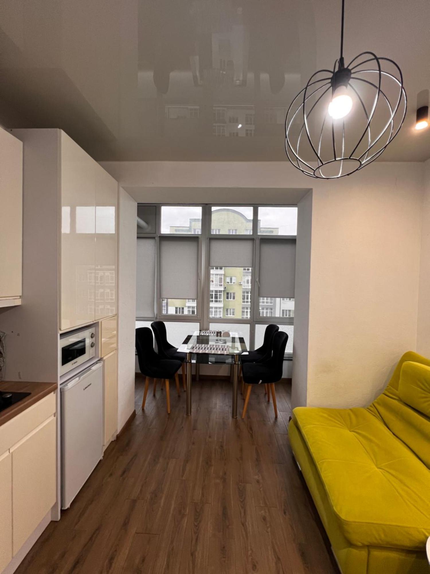Gold Apartment Vysochana18 伊万诺-弗兰科夫斯克 外观 照片